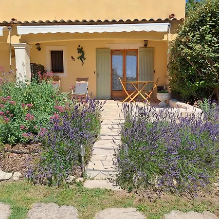 Les Cerises Saint-Saturnin-lès-Apt